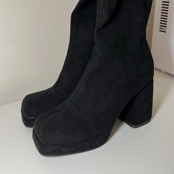 High Heel Ankle Boots Black Size 8 SHEIN - Picture 2 of 6
